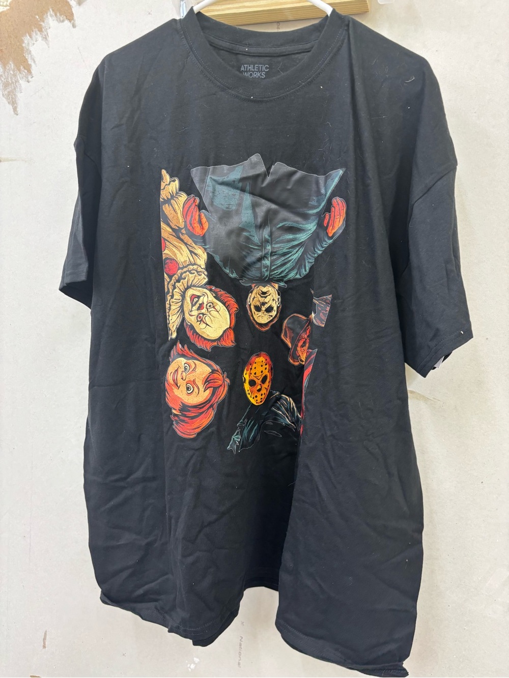 Horror movie characters T-shirt adult size 2XL-nwt